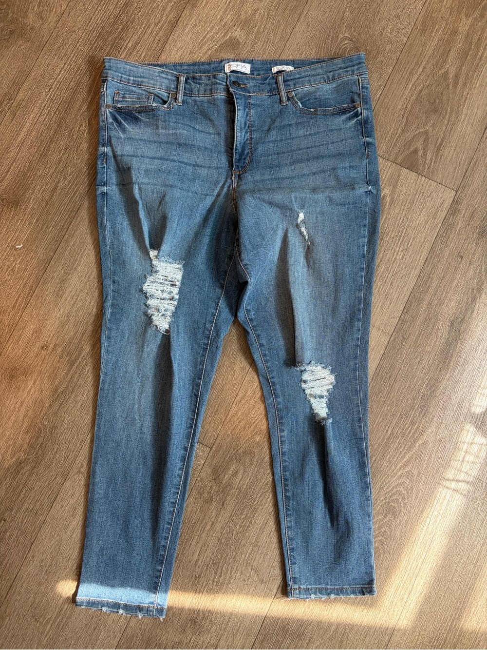 sofia by sofia vergara Distressed Blue Ankle Jeans